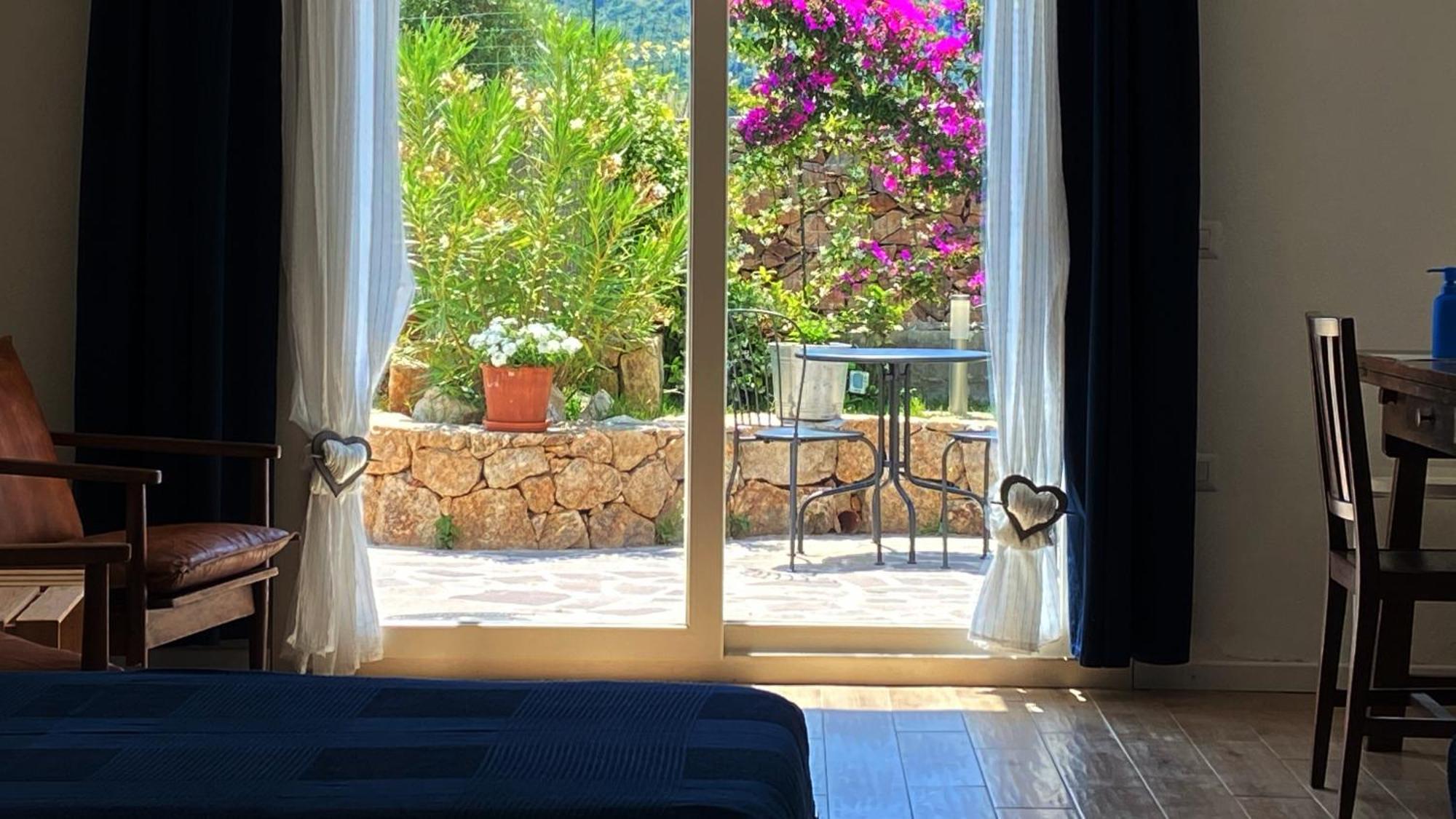 La Pecora Nera B&B Budoni Exterior photo